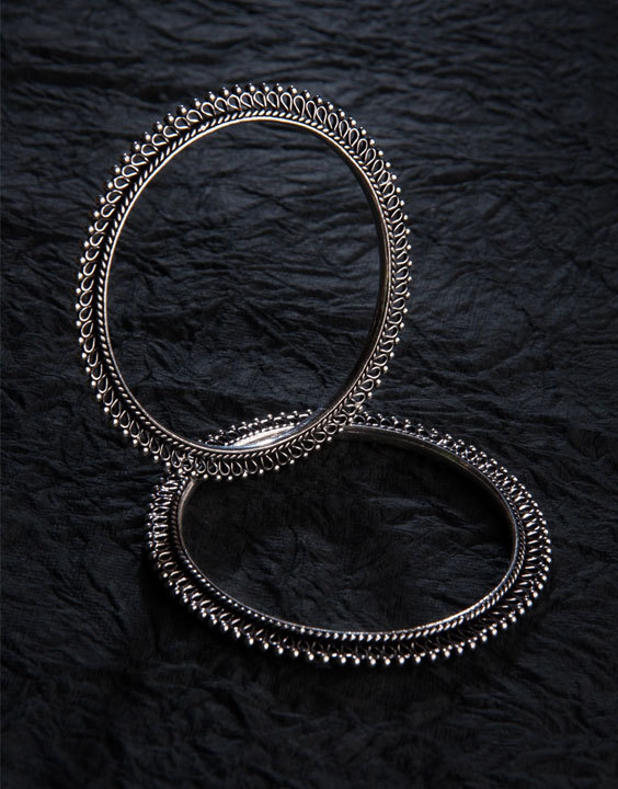 Oxidished bangles Bewakoof Blog