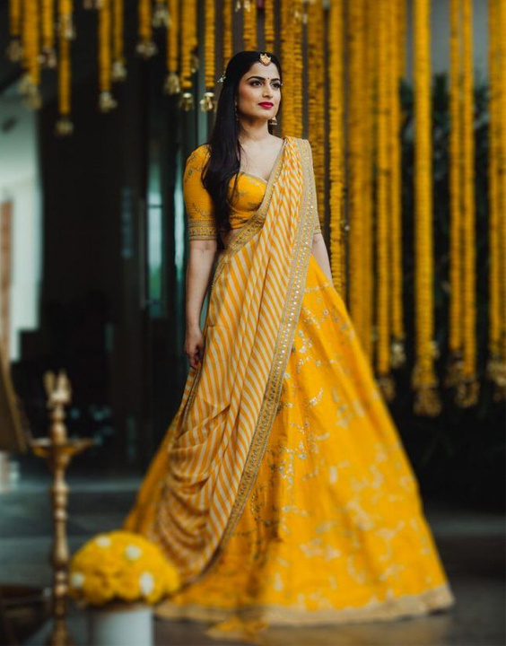A To Z Fashion Guide On Simple Lehenga For Every Fashionista! - Bewakoof  Blog