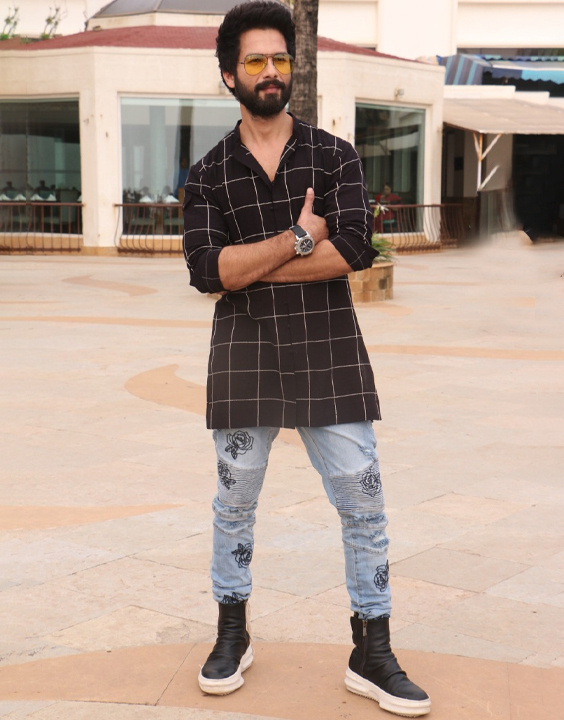 Kurta Design 2019 Trendy Tips For Men Bewakoof Blog