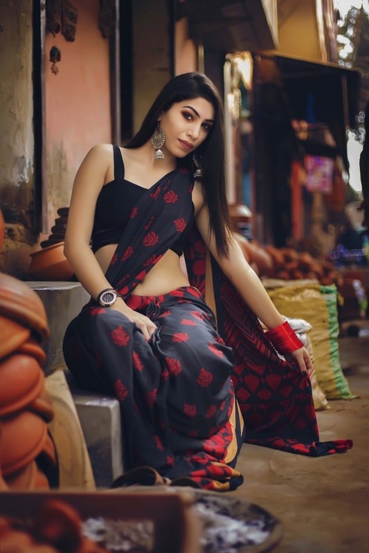 Indian women festival fashion