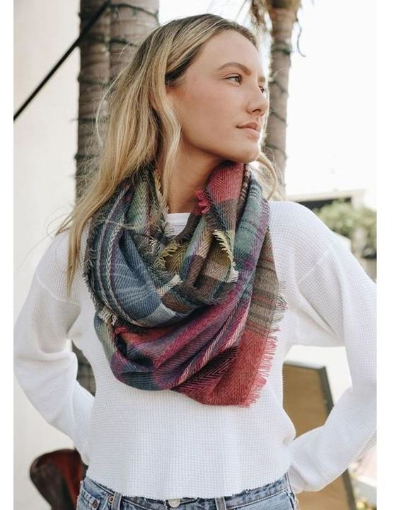 Infinity Scarves - Types of scarf styles | Bewakoof Blog