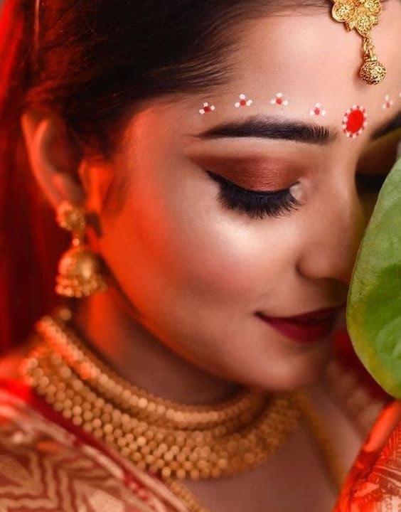 The dotted line - Bengali Bride look - Bewakoof Blog