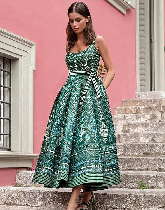 8 Trendy Designer Cocktail Dresses For ...