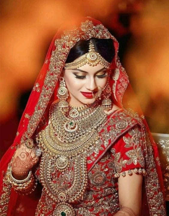 From the swag-walli dulhan pose... - Rita Gada Makeup Artist | Facebook