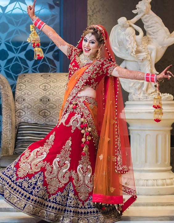 30+ Lehenga Colour Combinations for Brides that are Going to Rule The  Wedding Season | WeddingBazaar