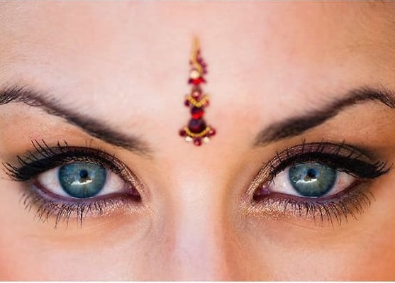 Layered Bindi - Bindi Designs - Bewakoof Blog