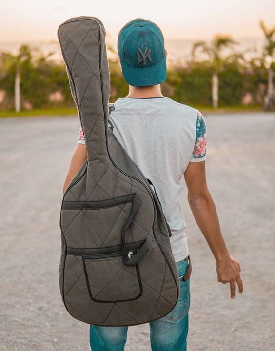 Gig Bags - Types of Bags for Men - Bewakoof Blog