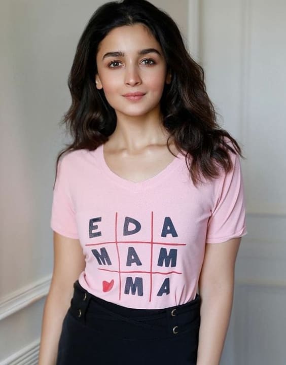 Alia Bhatt Xxx Photo - Top 10 Most Beautiful Actress In India Of All-time | Bewakoof