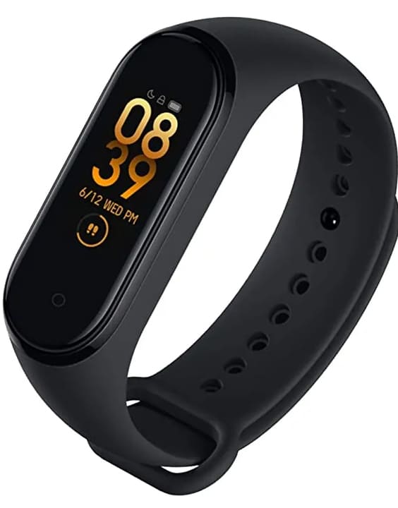 Mi Smart Band 4 - Smartwatch Brands in India - Bewakoof Blog