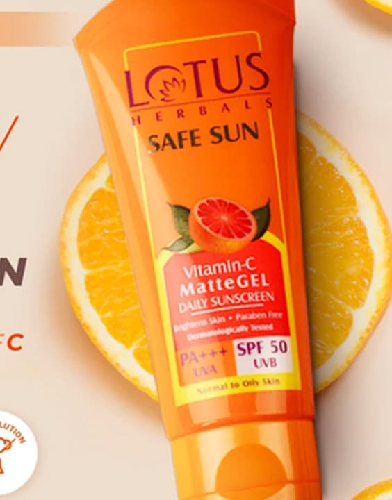 Sunscreen  - Skin Care Routine For Oily Skin - Bewakoof Blog
