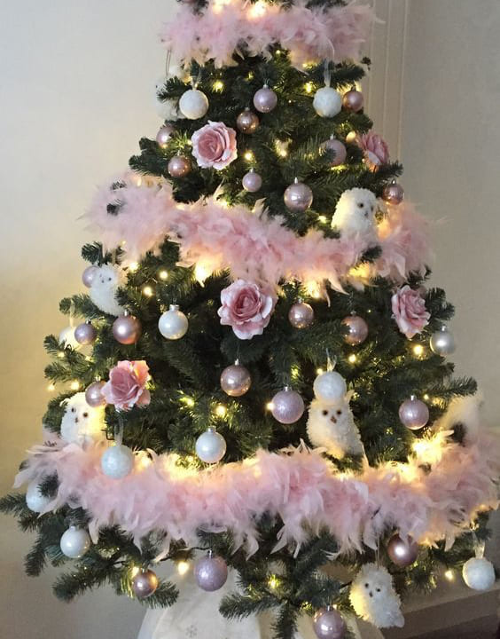 Vintage & pastel | Elegant Christmas Tree Decoration Ideas
