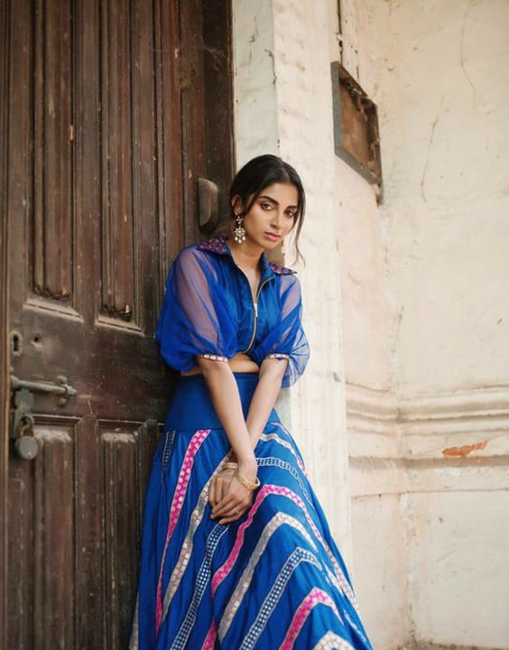 Buy Latest Collection of Women Ethnic Wear Online at Myntra