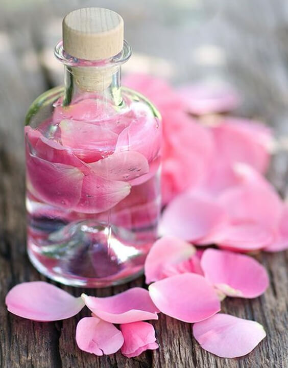 Rose Water Spritz | best skincare routine for dry skin