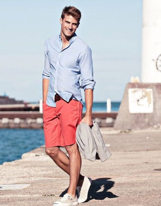 Light Blue Sweatpants Outfits For Men (5 ideas & outfits)