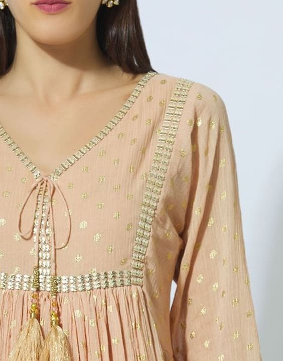 15 Latest Kurti Neck Design Ideas In 2021  Ladies Kurta Neck Design -  Bewakoof Blog