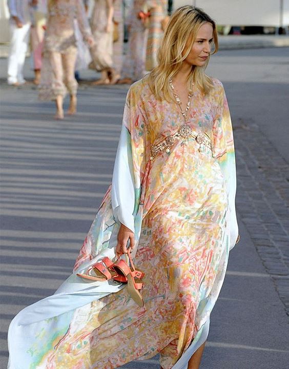 Kaftans - Trending Spring Outfits for Girls | Bewakoof Blog